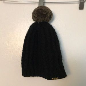 black puma beanie